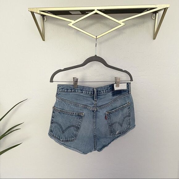 LEVI’S RE/DONE The Short Shorts Cut Off Pockets Show Jean Shorts - Picture 4 of 13